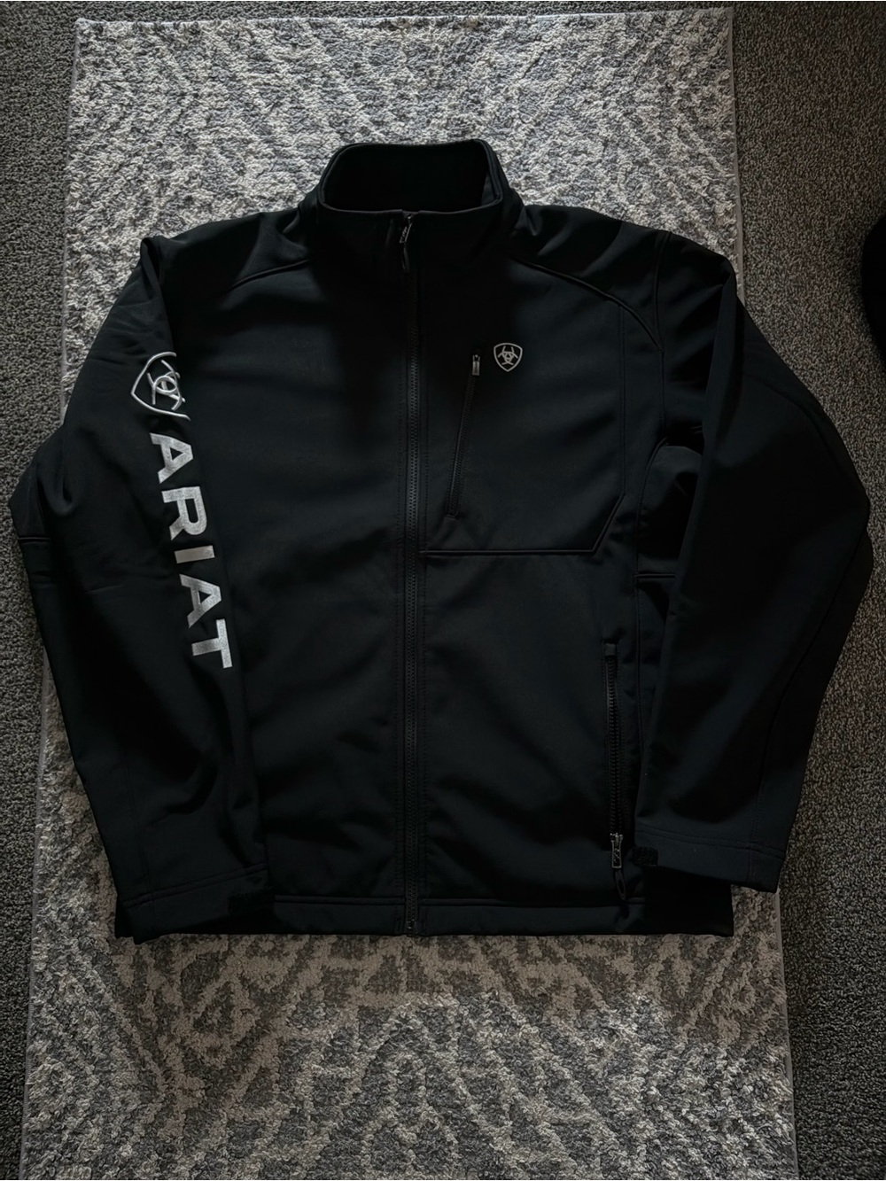 Ariat Black Men's Lightweight Softshell Jacket with Logo Sleeve